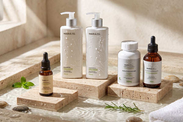 Por que investir em produtos sem parabenos, petrolatos, silicones ou fragrâncias sintéticas para seu cabelo?